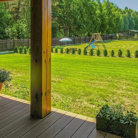 4 Bedroom Amazing In Ruciane-nida Vakantiehuis *