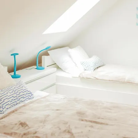4 Bedroom Amazing In Ruciane-nida Vakantiehuis Karwica
