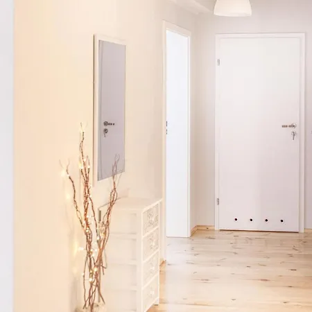 4 Bedroom Amazing In Ruciane-nida Vakantiehuis Karwica